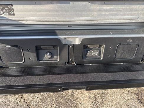 Certified 2024 GMC Sierra 1500 Denali Ultimate image 24