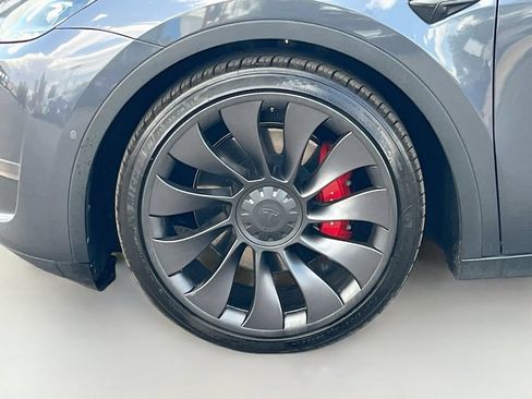 Used 2021 Tesla Model Y Performance AWD/4WD image 32