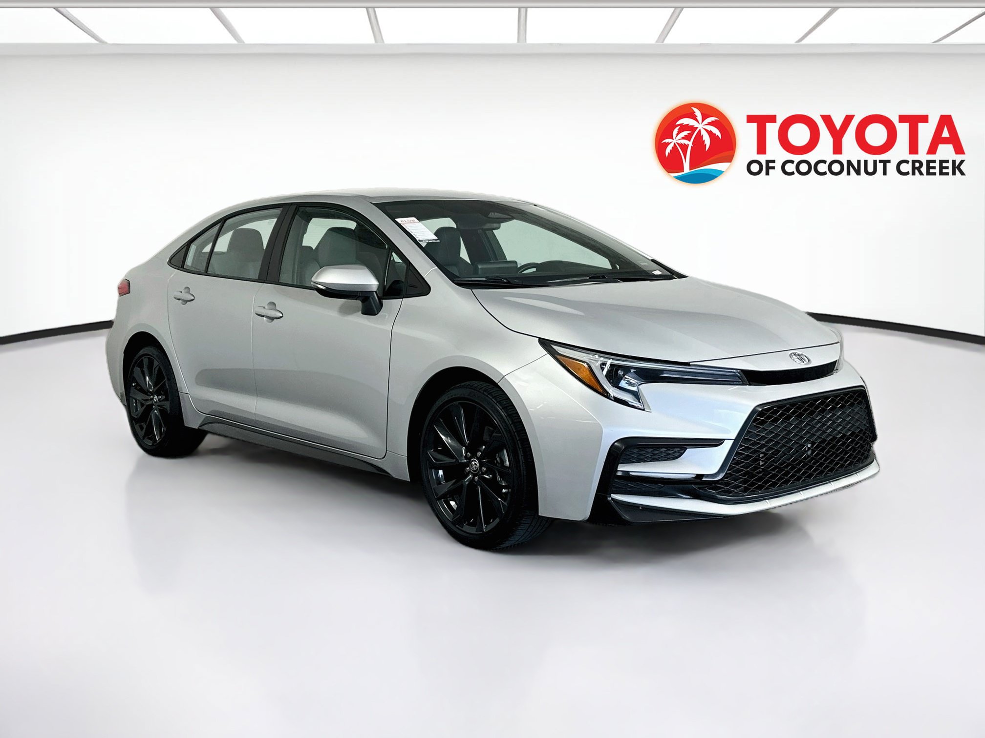 Used 2024 Toyota Corolla SE FWD image 1