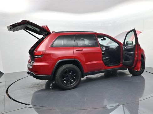 Used 2021 Jeep Grand Cherokee Trailhawk image 51