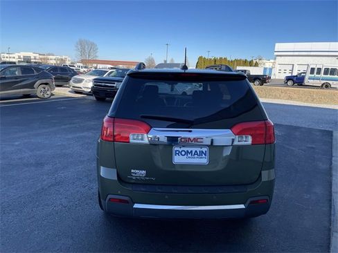 Used 2015 GMC Terrain SLT image 4