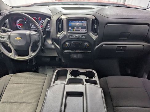 Used 2020 Chevrolet Silverado 1500 Custom w/ Custom Value Package image 6