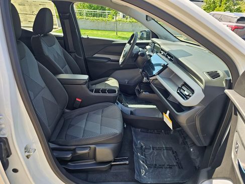 New 2027 Chevrolet Bolt LT FWD image 11
