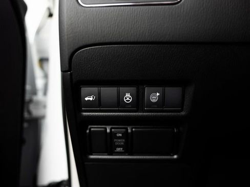 Used 2024 Nissan Armada SL w/ Cargo Package image 27