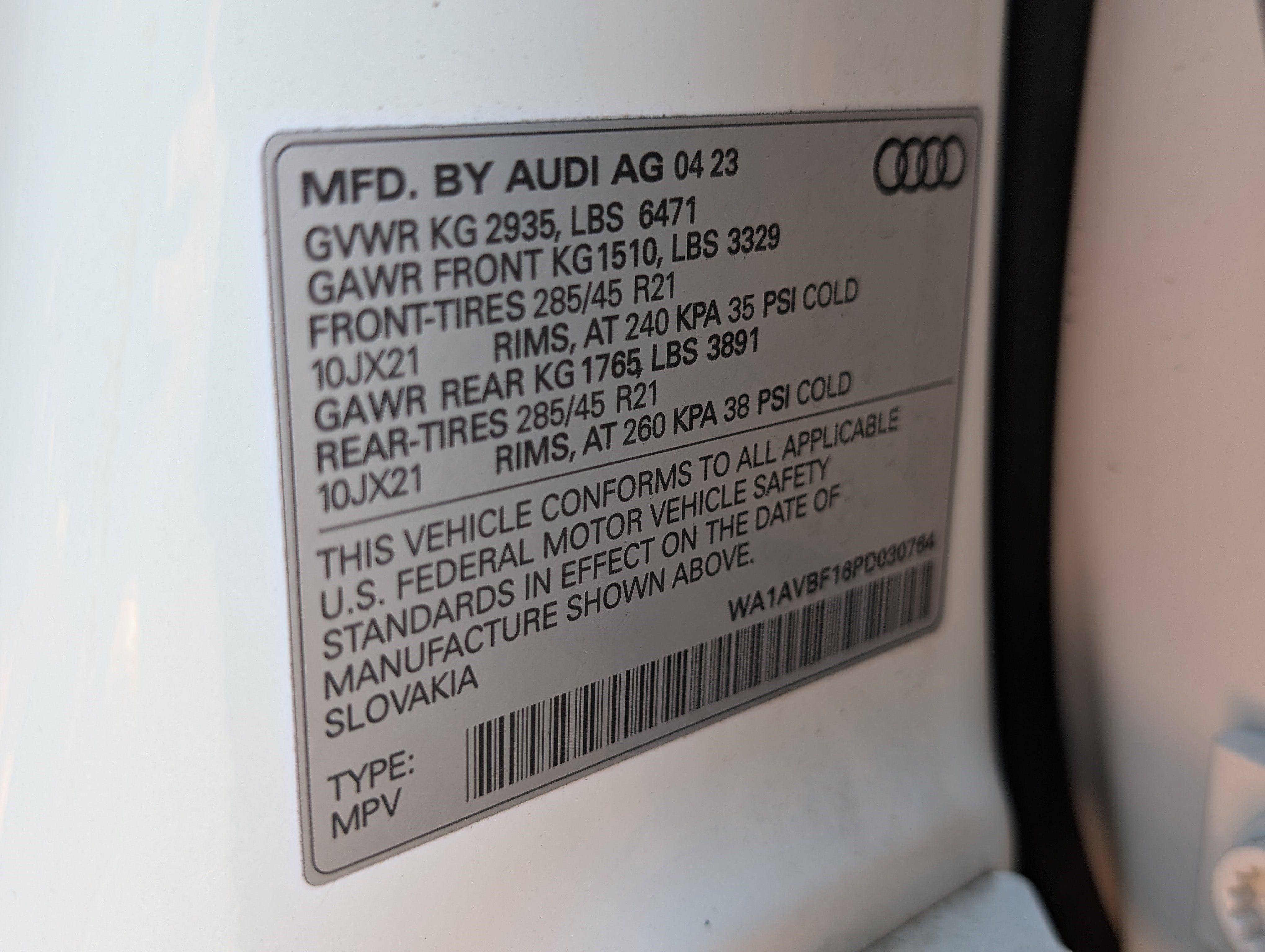 Used 2023 Audi Q8 Premium w/ Convenience Package AWD/4WD image 38