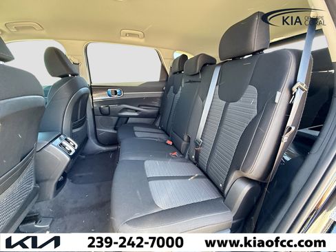 New 2026 Kia Sorento LX FWD image 19