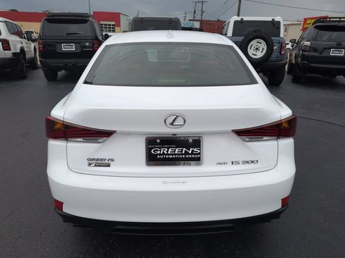Used 2017 Lexus IS 300 F Sport w/ F Sport Package AWD/4WD image 4