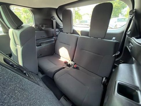 Used 2022 Mitsubishi Outlander ES AWD/4WD image 19