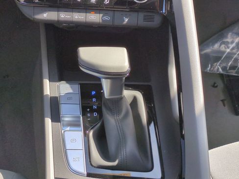 New 2025 Hyundai Elantra SEL w/ Cargo Package image 18