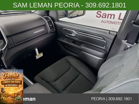 New 2026 RAM 1500 4x4 Crew Cab image 24