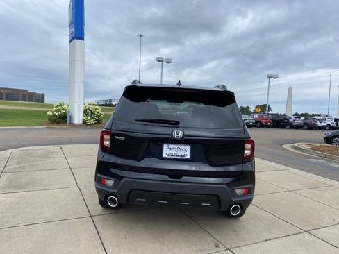 Used 2025 Honda Passport Black Edition image 10