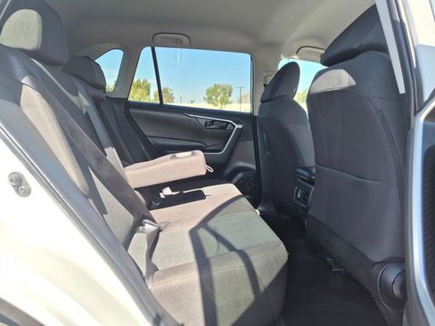 Used 2025 Toyota RAV4 LE image 28