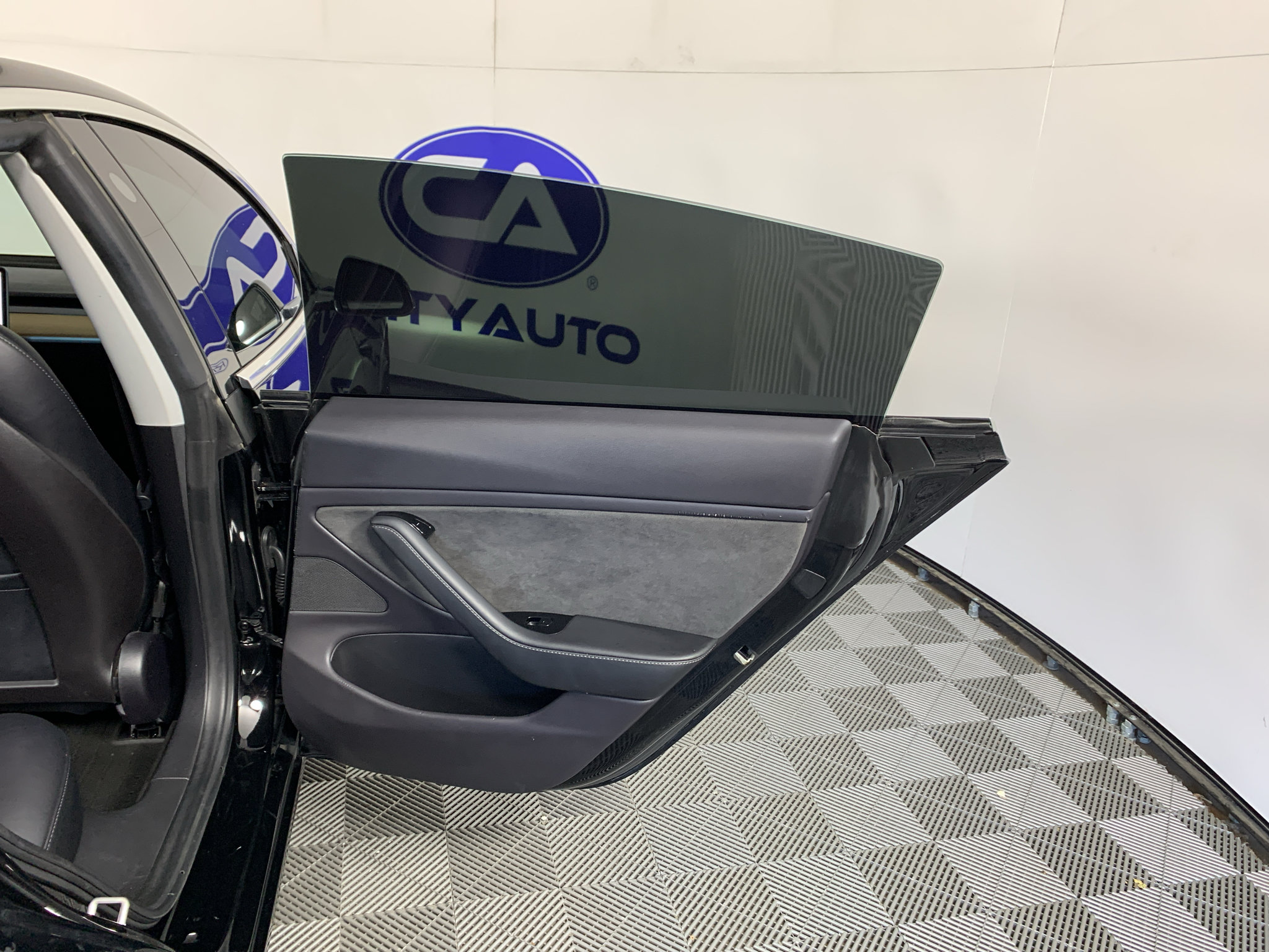 Used 2019 Tesla Model 3 Standard Range Plus RWD image 30