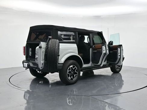 Used 2022 Ford Bronco Outer Banks image 48