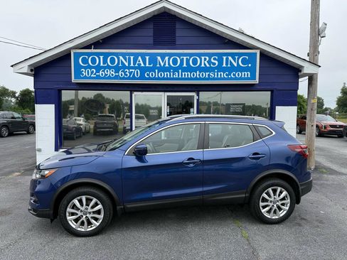 Used 2020 Nissan Rogue Sport SV AWD/4WD image 1