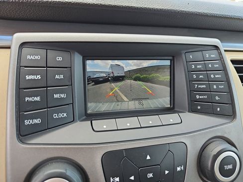 Used 2018 Ford Flex SE FWD image 24