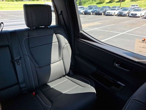 New 2026 Toyota Tundra Limited AWD/4WD image 14