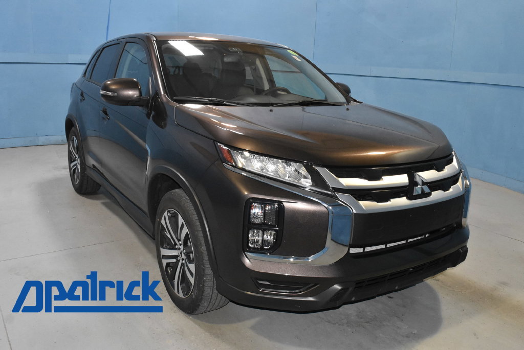 Used 2023 Mitsubishi Outlander Sport SE AWD/4WD image 1