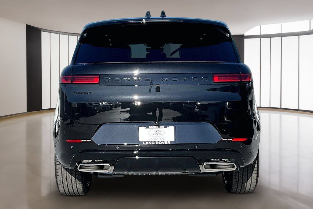 New 2026 Land Rover Range Rover Sport Dynamic SE AWD/4WD image 4