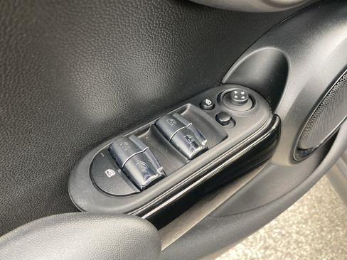 Used 2023 MINI Cooper S w/ MINI Resolute Edition image 25