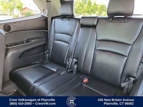 Used 2018 Honda Pilot Touring image 49