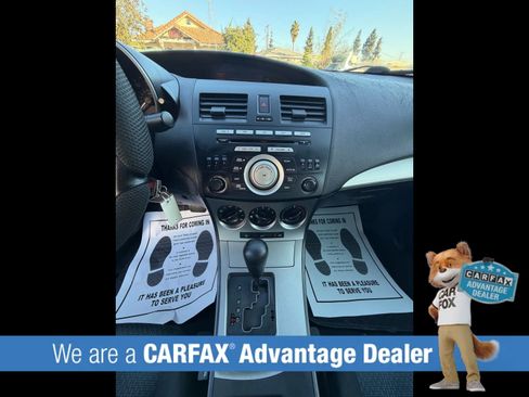 Used 2010 MAZDA MAZDA3 i Touring image 20