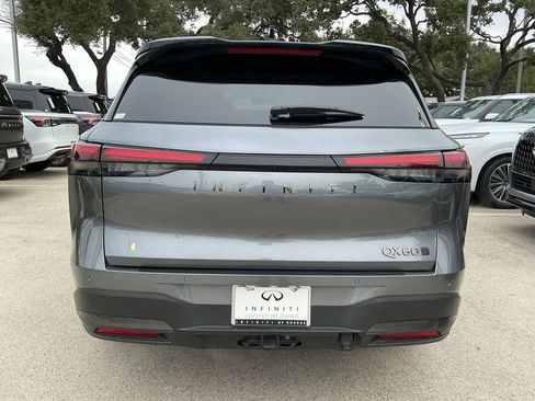 Certified 2026 INFINITI QX60 Autograph w/ Dark Cargo Package image 4