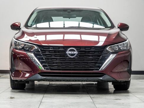 Used 2024 Nissan Sentra SV image 7