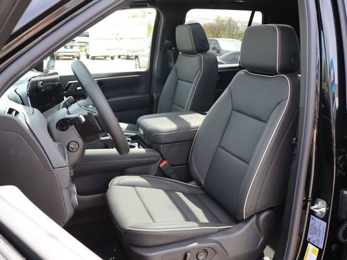 New 2026 Chevrolet Tahoe Premier AWD/4WD image 15
