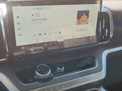 New 2025 Ford Expedition Platinum w/ Platinum Ultimate Package image 21