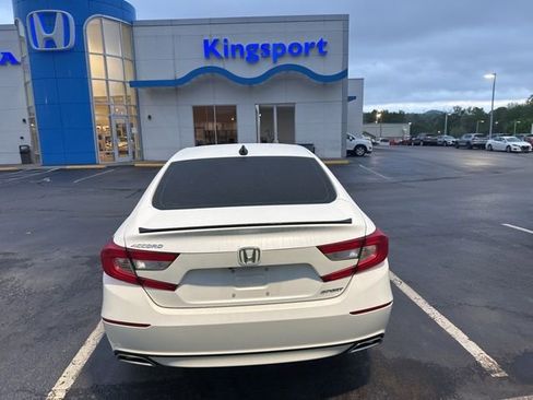 Used 2022 Honda Accord Sport image 3