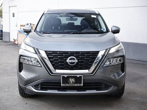 Used 2023 Nissan Rogue SL w/ SL Premium Package image 14