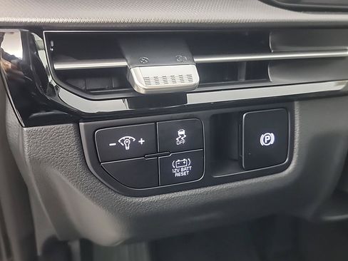 Used 2026 Kia Sportage S AWD/4WD image 35