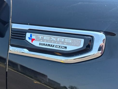 Used 2021 GMC Sierra 1500 SLT AWD/4WD image 11