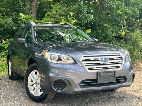 Used 2017 Subaru Outback 2.5i AWD/4WD image 7