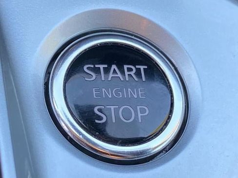 Used 2022 Nissan Altima 2.5 SR FWD image 18
