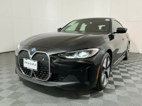 Certified 2023 BMW i4 eDrive40 w/ Premium Package RWD image 2