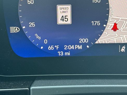 Used 2024 Porsche Macan 4 Electric image 34