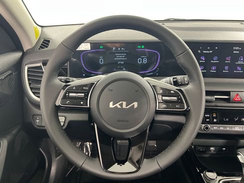 New 2026 Kia Seltos S image 13