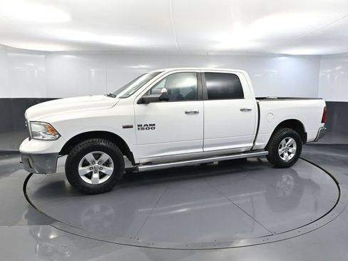 Used 2017 RAM 1500 Classic SLT AWD/4WD image 10