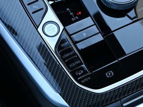 New 2026 BMW X5 M60i image 19