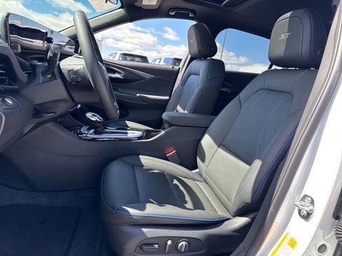 New 2026 Buick Envista Sport Touring w/ Convenience I Package image 16
