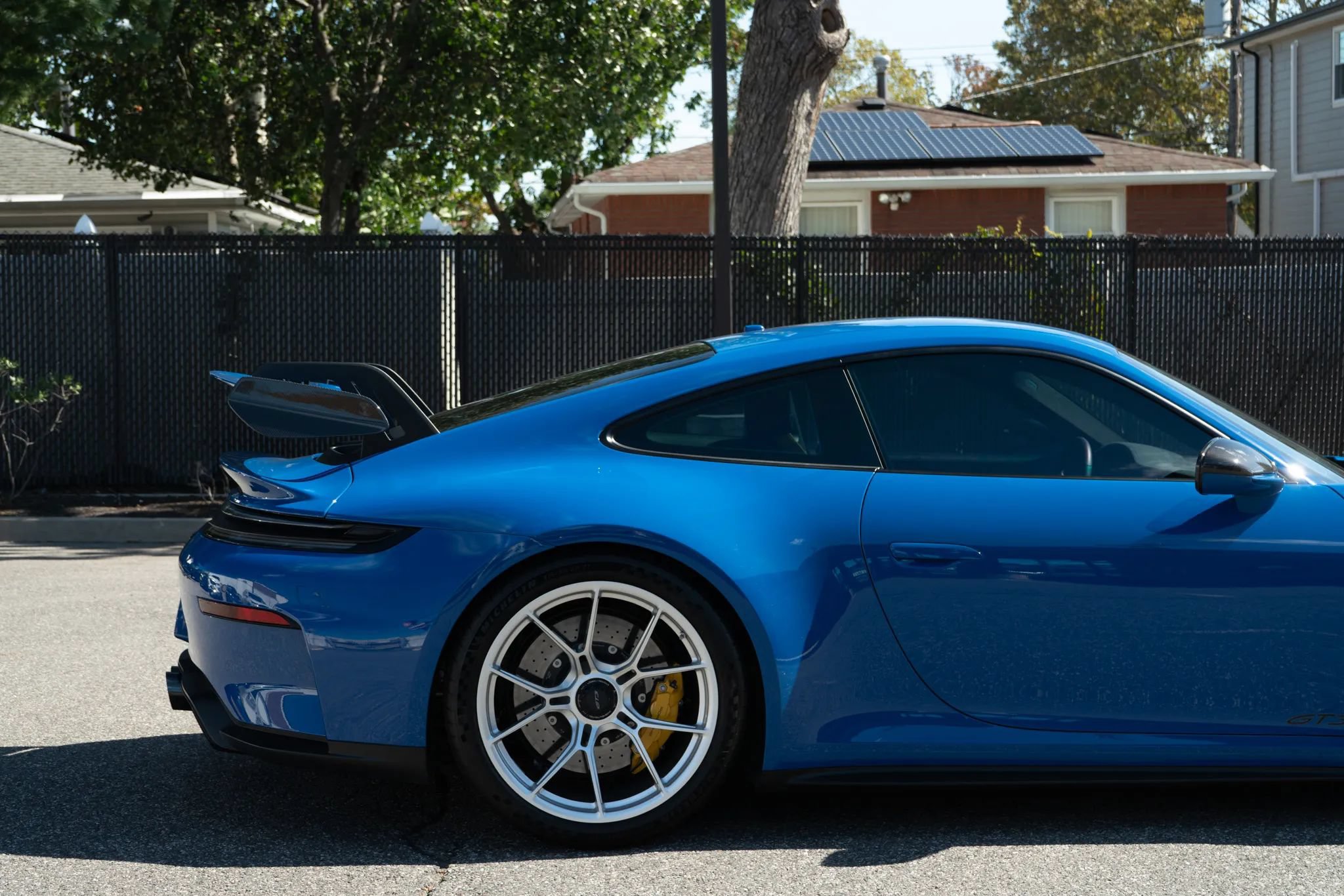 Used 2025 Porsche 911 GT3 RWD image 43