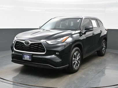 Used 2022 Toyota Highlander XLE
