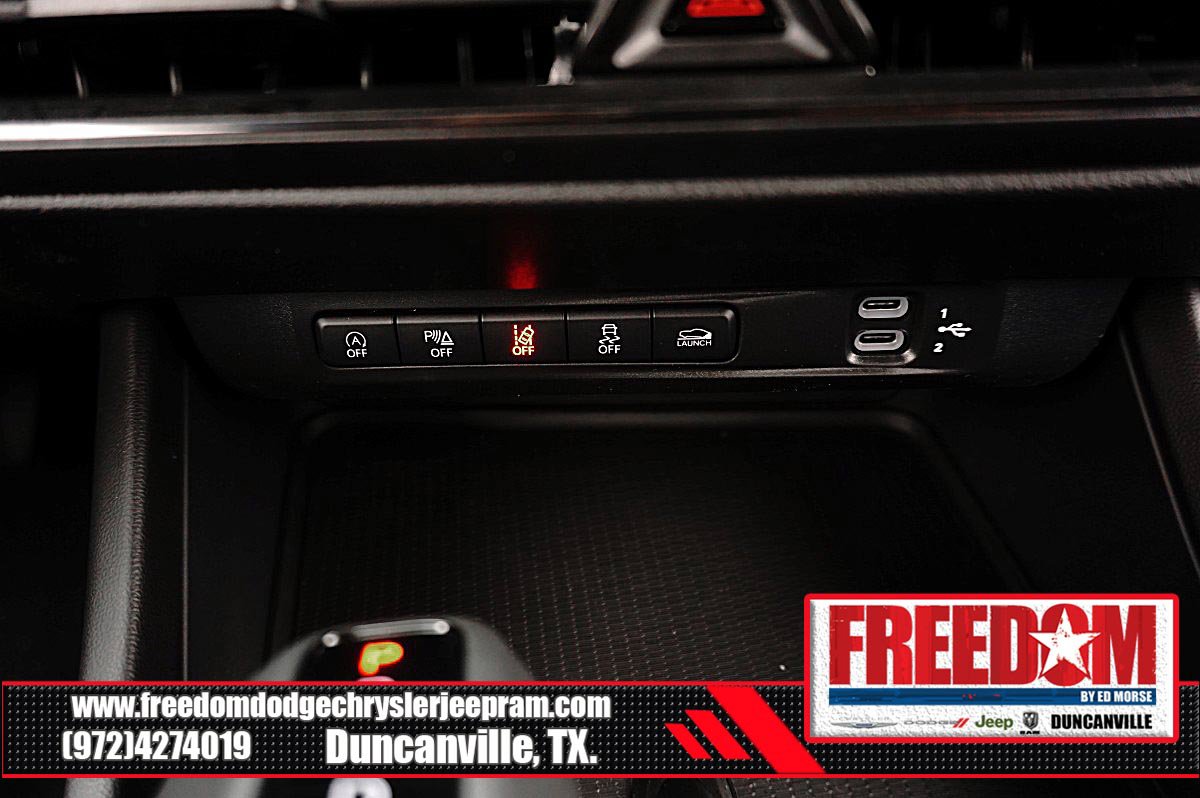 New 2026 Dodge Charger Scat Pack w/ Blacktop Package AWD/4WD image 18