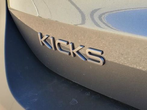 New 2026 Nissan Kicks SV image 16