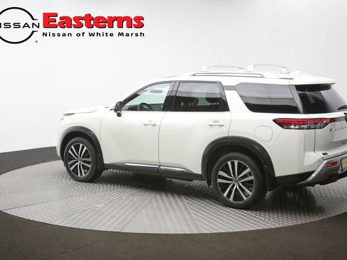 Used 2023 Nissan Pathfinder Platinum AWD/4WD image 66