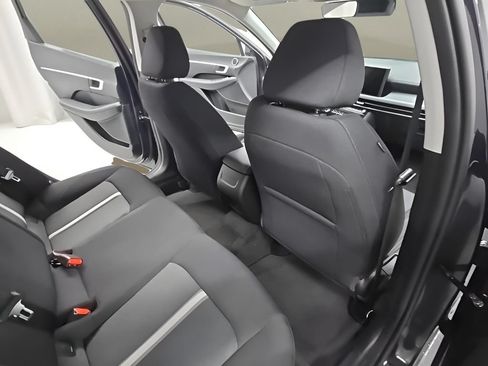 New 2026 Hyundai Sonata SE FWD image 17