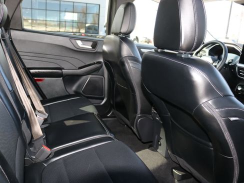 Used 2025 Ford Escape Platinum image 24