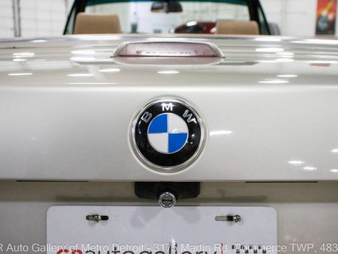 Used 1989 BMW 325i Convertible RWD image 36